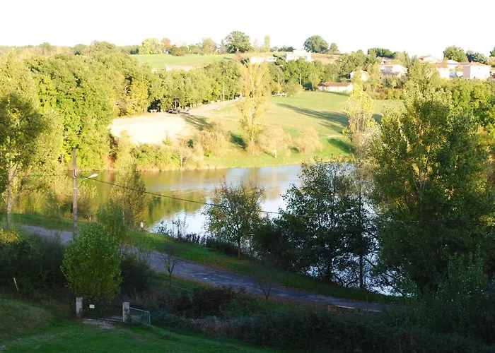 L'hostellerie Des Lacs Monclar-de-Quercy