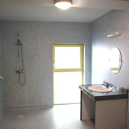 L'hostellerie Des Lacs 호텔 2*