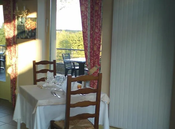 L'hostellerie Des Lacs فندق