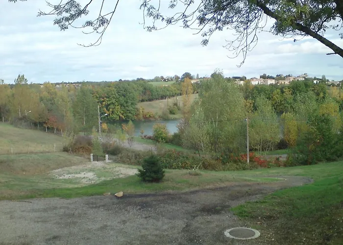 فندق L'hostellerie Des Lacs