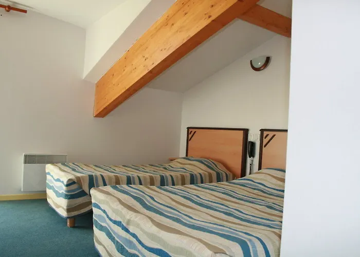 فندق L'hostellerie Des Lacs